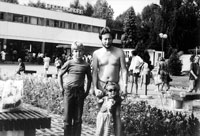 1986. Maďarsko. Moje děti a můj muž. (foto Irena Fuchsová)